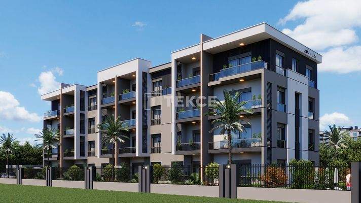 South-Facing Apartments in a Complex with Pool in Antalya Altıntaş