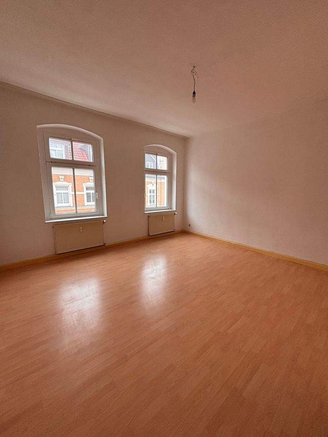 Großzügige 4-Zimmer-Wohnung mit ca. 82 m² in Zeitz - Foto 4