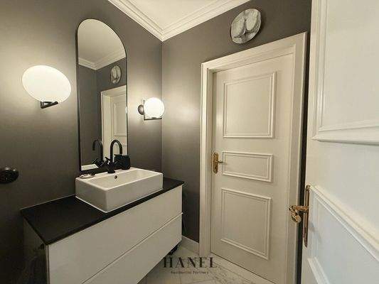 Masterbad mit EInbauschränken