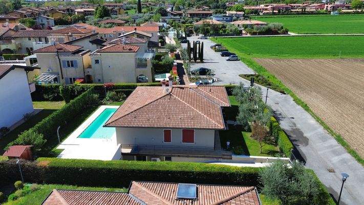 WhatsApp Image 2025-04-18 at 12.13.57 (3).jpeg