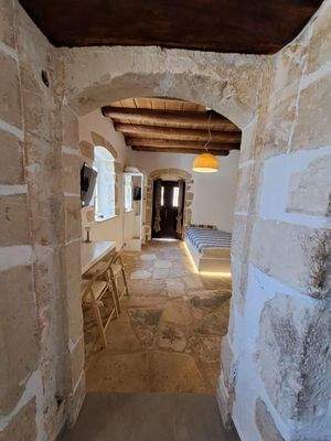 Kreta, Aspro: 3 Villen mit traditionellen Steinelementen und Bergblick zu verkaufen