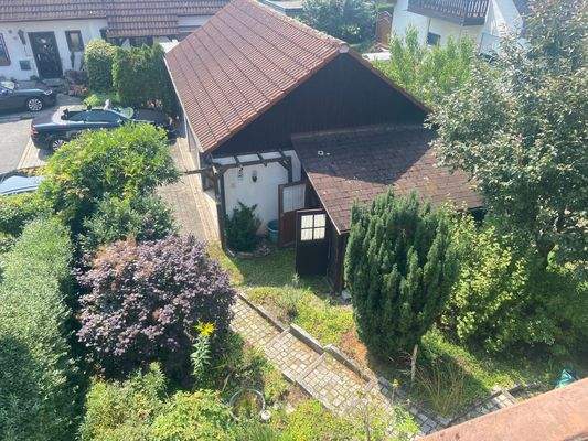 Gartenansicht vom Balkon