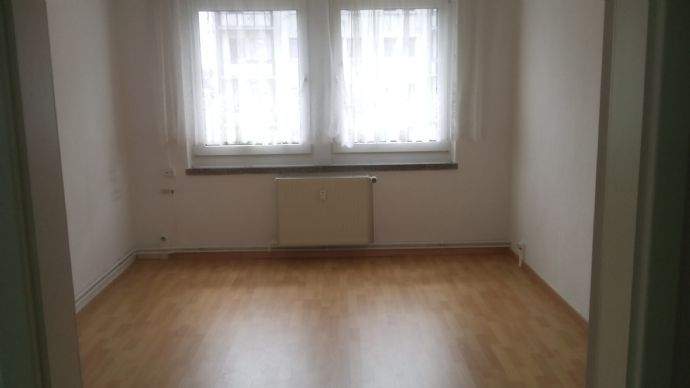 Wohn- und Schlafzimmer