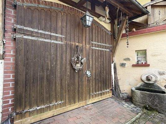 Tor Nebengebäude/Garage