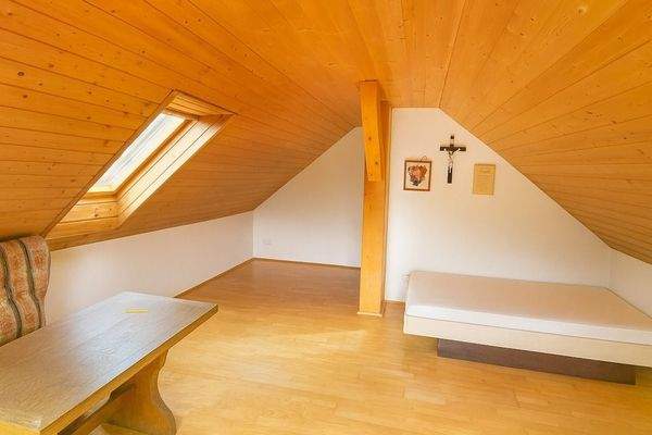 Einliegerwohnung im DG