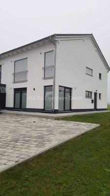 20241107 vorne seitlich