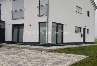 20241107 vorne seitlich