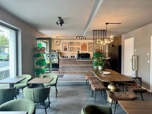 Café / Laden / Gewerbefläche