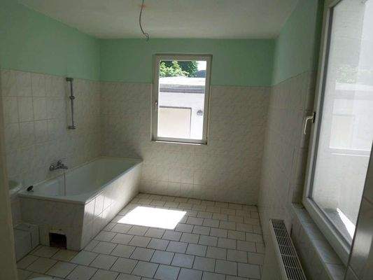 Bad im 1.OG