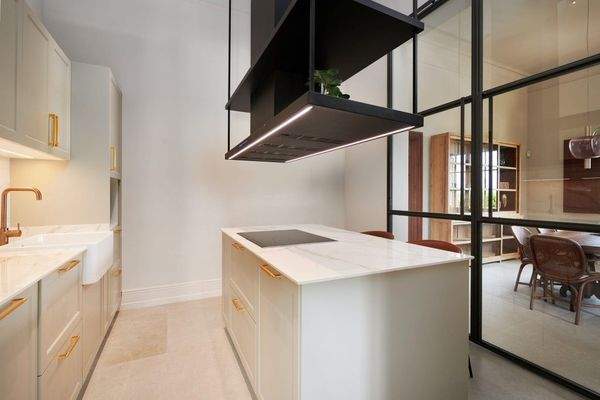 Luxusvilla in erster Meereslinie zu vermieten in Cala Ratjada, Mallorca