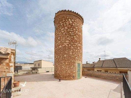 molino-unico-totalmente-reformado-con-jardin-y-gran-terraza-en-costitx_LivingBlue_mallorca