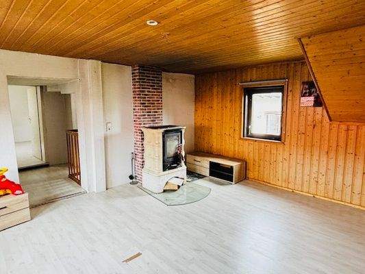 Das Wohnzimmer im DG