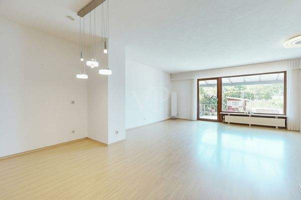 Wohnbereich - mit KI Möbel entfernt