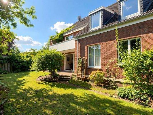 Garten und Terrassenbereich (nicht einsehbar)