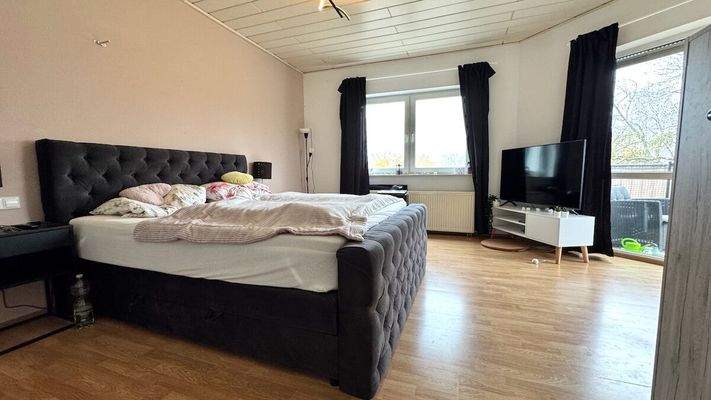 Schlafzimmer 3 Zi.-WHG. 2.OG, Haus 15 links