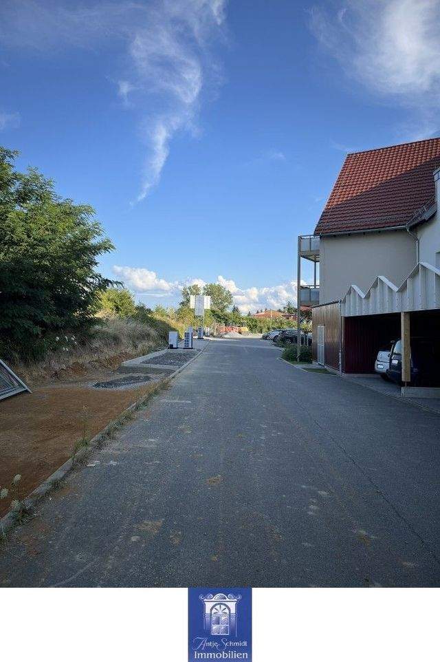 Wohlfühlwohnung im Neubau, perfekter Zuschnitt, schöne Terrasse! Erstbezug! - Photo 2