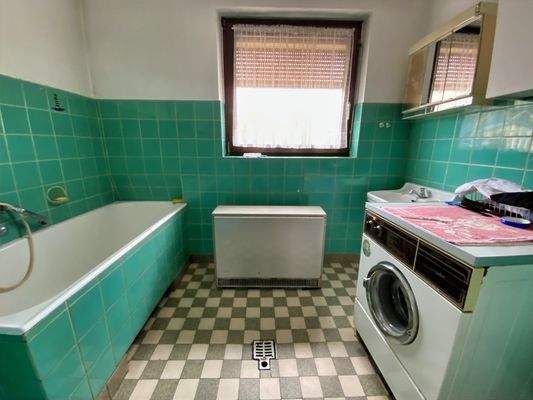 Badezimmer Erdgeschoss