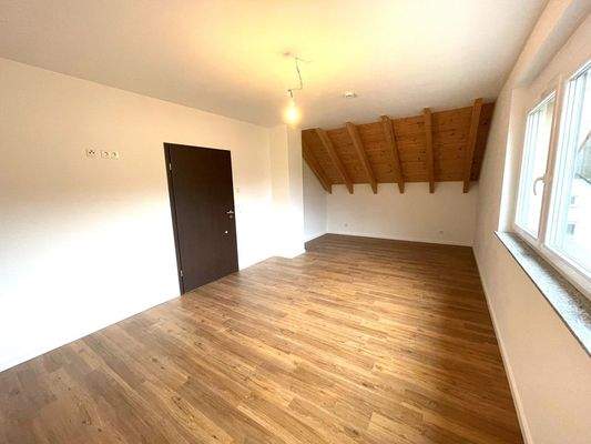 20220225_090312798_iOS