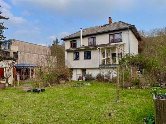 Hausansicht vom Garten