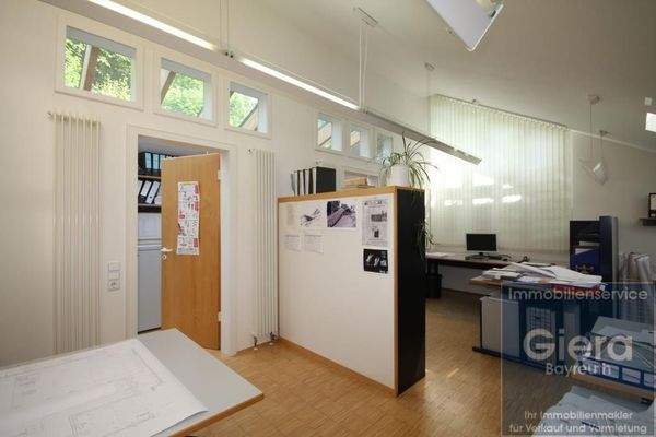 Großes Planungsbüro EG