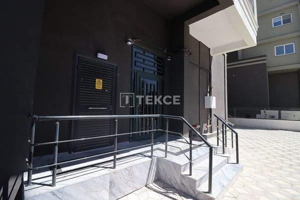 Apartments with Pool for Sale in a Popular Location of Mersin Erdemli