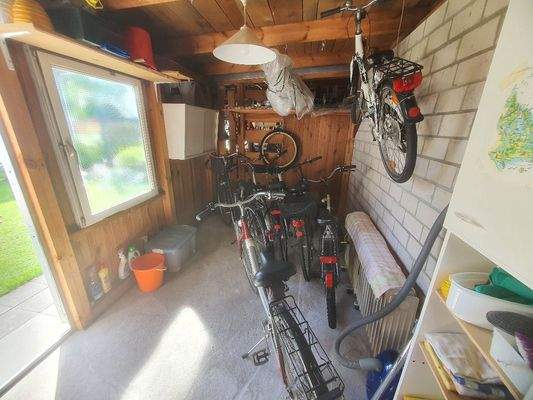 Fahrradabstellraum