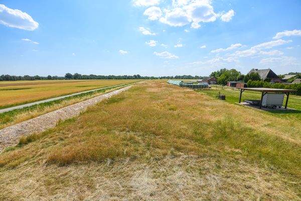 Blick auf das eigene Grundstück