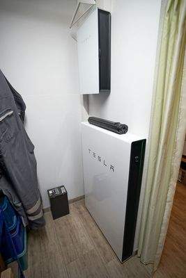 TESLA Stromspeicher EG