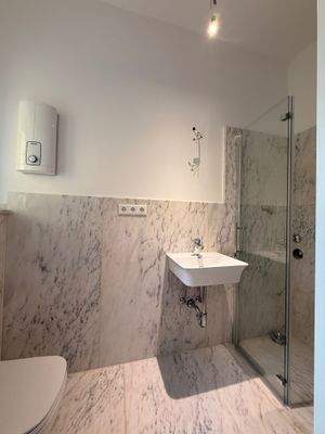 Duschbad 2