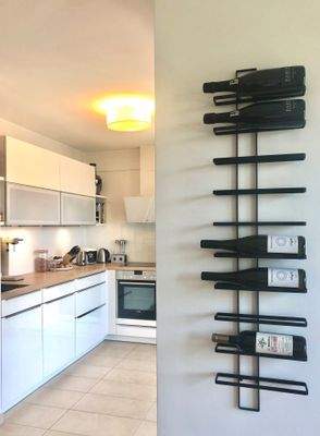 Blick vom Essbereich in die Küche - Beispielmöblierung