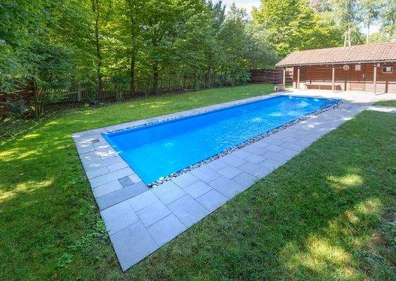 Gemeinschaftlicher Pool