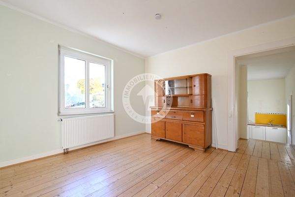 Erdgeschoss - Wohnen / Essen (Blick 1)