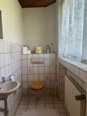 4_EG Gast-WC IMG_4426.JPG