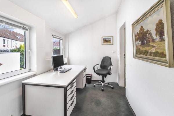 Büroraum im Erdgeschoss