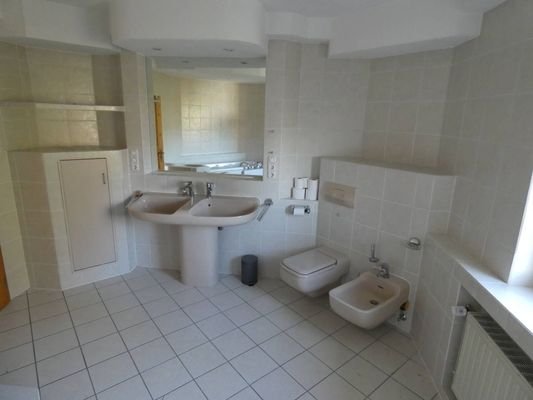 Bad 1. OG - Wohnung 3