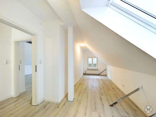 Eden-Ehbrecht-Immobilien_Wohn-Geschäftshaus_S6_008