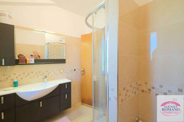 rif 0719(Copy12).jpg