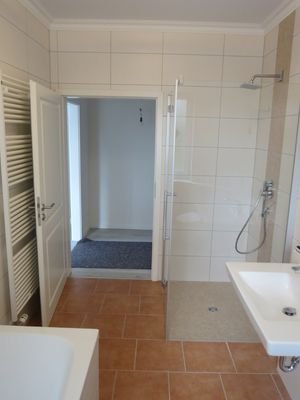 Weiterer Blick Badezimmer