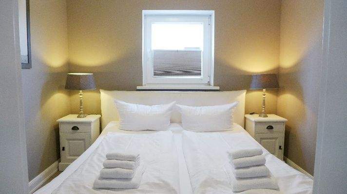 Schlafzimmer I mit Doppelbett