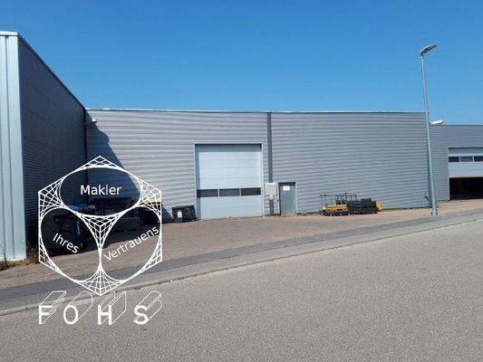 Hochdorf Halle 3: 820 m² Ansicht 1 