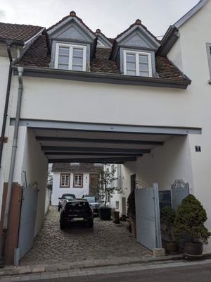 Hofeinfahrt