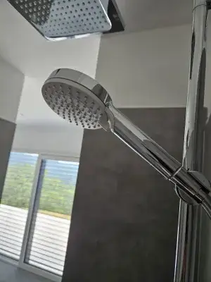 Dusche.jpg