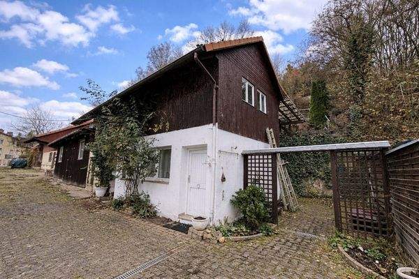 Außenansicht - Nebengebäude