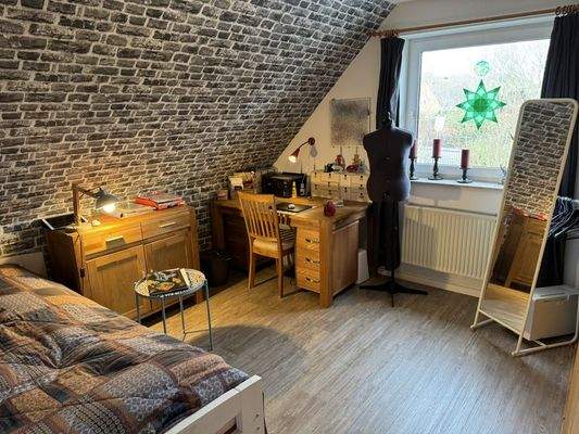 Zimmer 2 Dachgeschoss