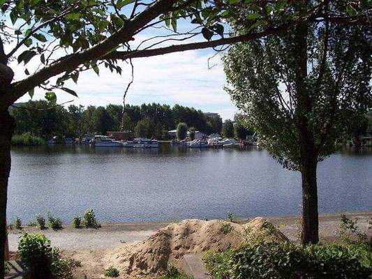 130 m entfernt, Müggelspree