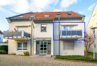 Vorderansicht Gebäude