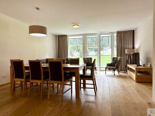 Küche-Wohn-Essbereich