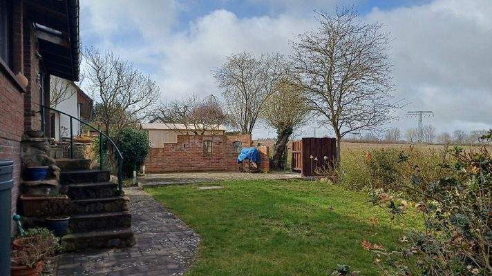 Blick vom Grundstück