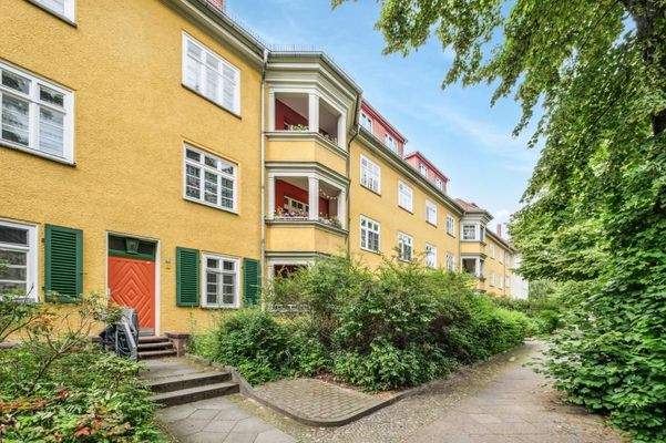 backbone_504852-A_031_WEB