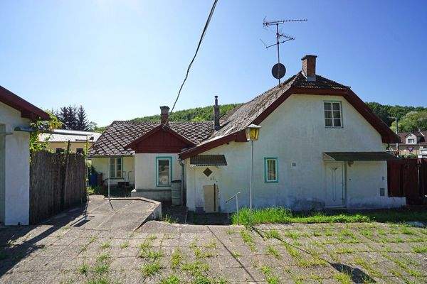Ansicht historisch gewachsenes Haus 2